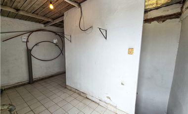 Casa 3 amb. + Depto. 2 amb. Ap. Crédito- Nápoles y Int. Rufino Inda