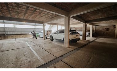 Venta piso exclusivo con cochera doble APTO FINANCIACION, ZONA PARQUE