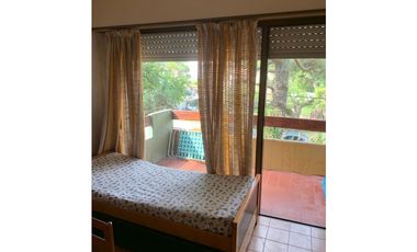 Venta. 2 ambientes Dpto. a 200 mts. del mar.