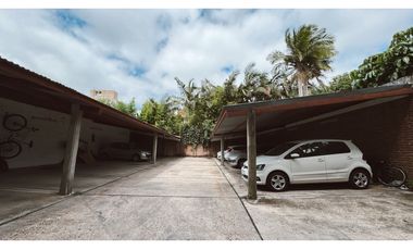 VENTA DPTO APTO OFICINA AMOBLADO CON COCHERA ZONA PARQUE
