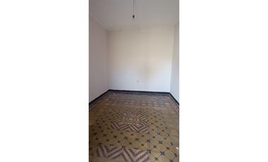 CASA CÉNTRICA EN ALQUILER DESPEÑADEROS