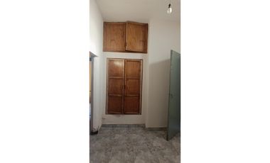 CASA CÉNTRICA EN ALQUILER DESPEÑADEROS