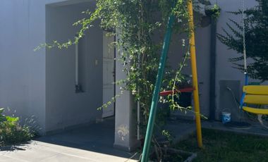 Casa en venta c/ cochera en Avellaneda Y Tula