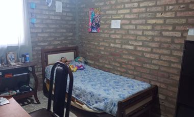 Casa de 3 habitaciones. Albardón