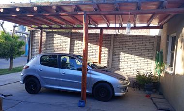 Casa de 3 habitaciones. Albardón