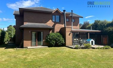 Casa en Venta en Centenario