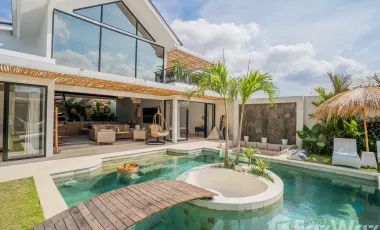4 Bedroom Villa for sale in Kerobokan, Bali