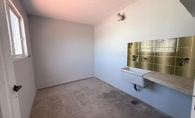 PLANTA ALTA LISTA PARA ENTRAR A VIVIR, MARIA SELVA