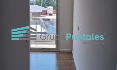 Departamento de 3 ambientes en Canning Center a estrenar con gran balcón