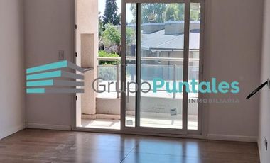 Departamento de 3 ambientes en Canning Center a estrenar con gran balcón