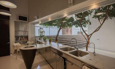 Espectacular residencia en Lomas Altas