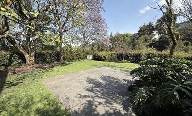 Espectacular residencia en Lomas Altas