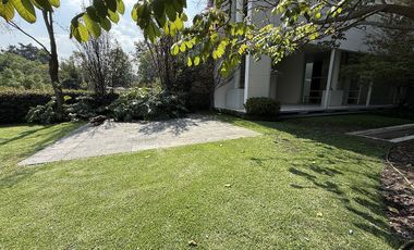 Espectacular residencia en Lomas Altas