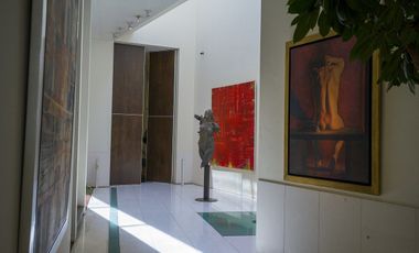 Espectacular residencia en Lomas Altas