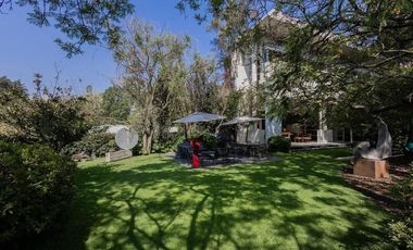 Espectacular residencia en Lomas Altas