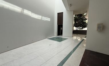 Espectacular residencia en Lomas Altas