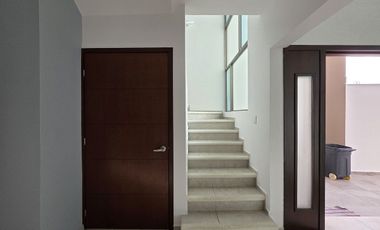 Casa en Venta Lomas de la Rioja / Con amplios espacios