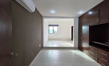 Casa en Venta Lomas de la Rioja / Con amplios espacios