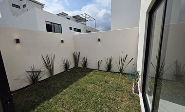 Casa en Venta Punto Lomas / Un piso
