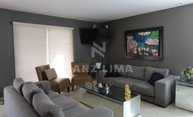 Campestre de Celaya: Casa de 4 recamaras en exclusivo fraccionamiento.
