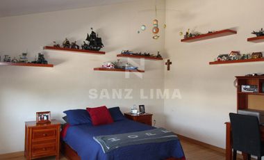 Campestre de Celaya: Casa de 4 recamaras en exclusivo fraccionamiento.