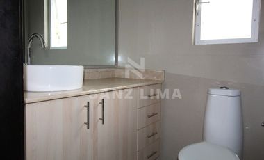 Campestre de Celaya: Casa de 4 recamaras en exclusivo fraccionamiento.