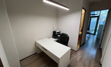 OFICINA EQUIPADA CON TERRAZA EN EL CORAZON DE PROVIDENCIA