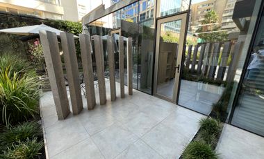 OFICINA EQUIPADA CON TERRAZA EN EL CORAZON DE PROVIDENCIA