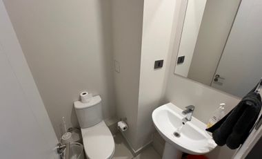 OFICINA EQUIPADA CON TERRAZA EN EL CORAZON DE PROVIDENCIA