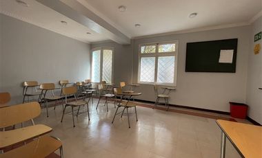 Local Comercial en Venta en Entre Francisco Bilbao y Carlos Alvarado