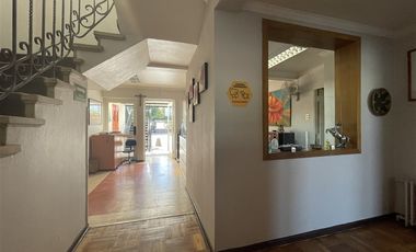 Local Comercial en Venta en Entre Francisco Bilbao y Carlos Alvarado