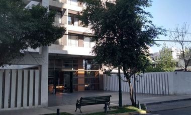 Departamento en Arriendo en Próximo a estaciones del Metro Villa Frei y Plaza Egaña
