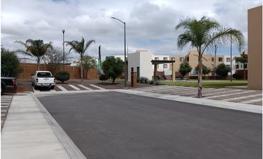 DEPARTAMENTOS PUERTA REAL II, 3 REC. DESDE $2'654.000