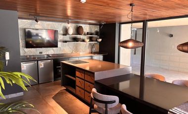 ¡Lujo Urbano en el Corazón de Santiago!