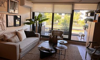 ¡Lujo Urbano en el Corazón de Santiago!