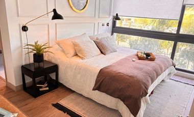 ¡Lujo Urbano en el Corazón de Santiago!