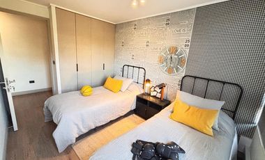 ¡Lujo Urbano en el Corazón de Santiago!