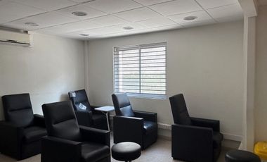 Local Comercial en Arriendo en ELIODORO YAÑEZ