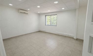 Local Comercial en Arriendo en ELIODORO YAÑEZ