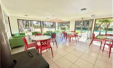 SE VENDE AMOBLADO - Condominio con seguridad