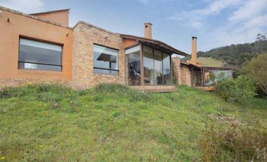 VENTA de CASAS en LA CALERA