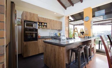 VENTA de CASAS en LA CALERA