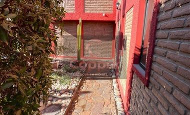 Casa en Arriendo en Batallón Atacama esquina Juan Martínez