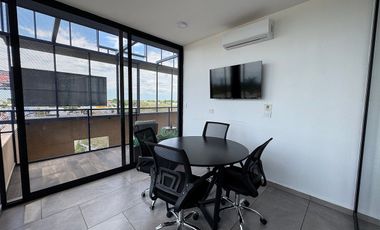 Departamento Penthouse en renta edificio M10, Montebello, Mérida