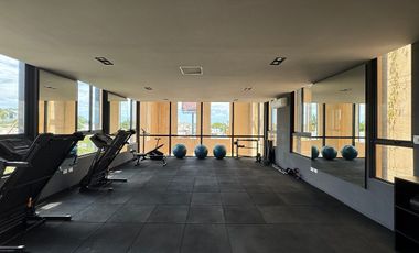 Departamento Penthouse en renta edificio M10, Montebello, Mérida