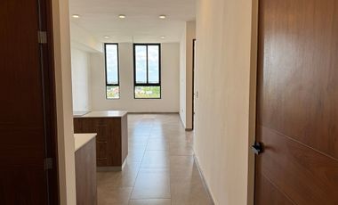 Departamento Penthouse en renta edificio M10, Montebello, Mérida