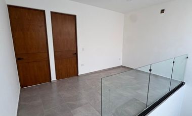 Departamento Penthouse en renta edificio M10, Montebello, Mérida