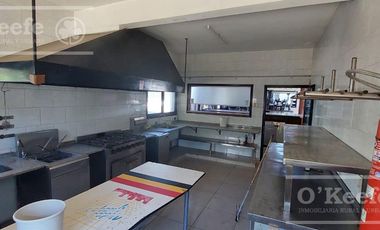 LOCAL COMERCIAL  EN ALQUILER - 300M2- RANELAGH - BERAZATEGUI