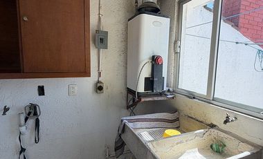 Residencia de Lujo en Condominio con Doble Filtro de Seguridad