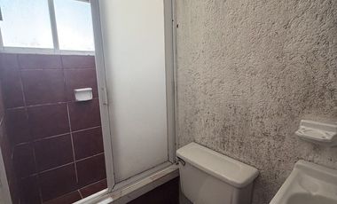 Residencia de Lujo en Condominio con Doble Filtro de Seguridad